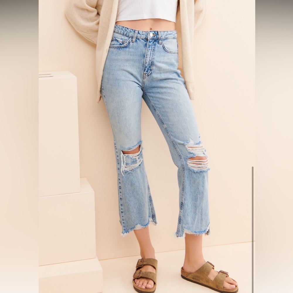 BDG Wilco Cropped Jeans